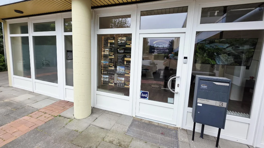 Laboe Office